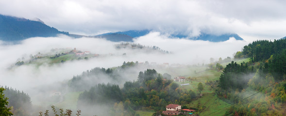 Fototapeta na wymiar aramaio valley in Basque Country 
