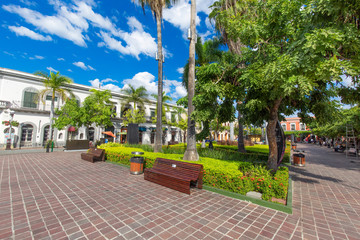 Naklejka premium Mazatlan, Mexico-10 September, 2019: Mazatlan Old City central plaza in historic city center near ocean promenade and El Malecon