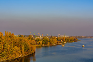 Obraz premium Heavy cranes at the cargo port in Kremenchug, Ukraine