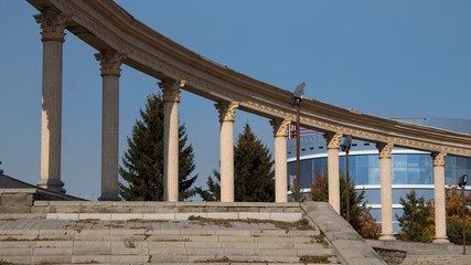 Fototapeta premium Colonnade building in downtown. Antique style.