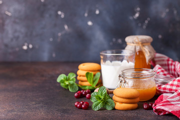 Oatmeal cookies, cranberry, milk and honey