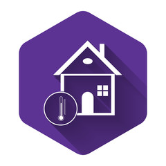 White House temperature icon isolated with long shadow. Thermometer icon. Purple hexagon button. Vector Illustration