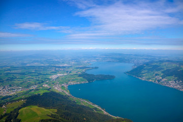 スイスのリギ山からの景色