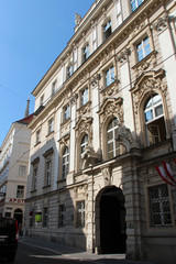 Fototapeta premium baroque mansion in vienna (austria)