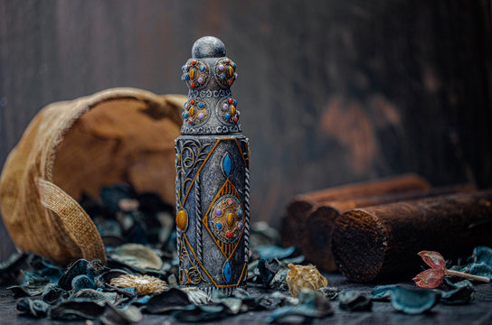 Arabian Oud Perfume / Arabian Oud Perfume, luxury Perfume, arabic Perfume - Image