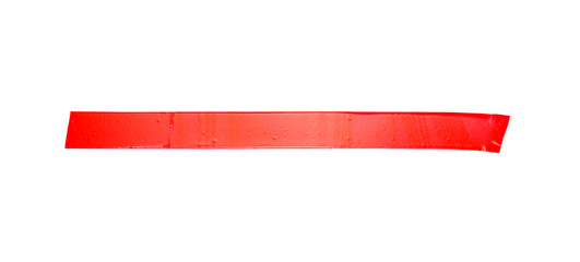 Klebestreifen mit roter Farbe klebt auf weiß
