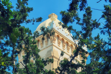 The dome of St. Louis (Carthage). The former Cathedral of Tunisia under France. The Church was consecrated in honor of the French king St. Louis IX.