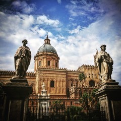 Fototapeta na wymiar Cattedrale di Palermo