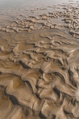 Struktur im Sand am Strand 