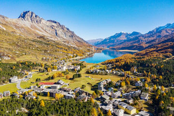 Val Bregaglia - Svizzera - Passo del Maloja - Vista aerea autunnale 