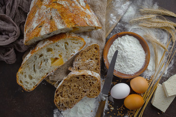 Obraz premium Bread products on the table in composition 