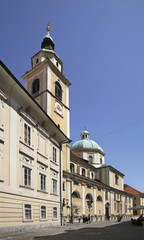 Fototapeta na wymiar St Nicholas Cathedral in Ljubljana. Slovenija