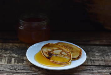 pancakes with honey cinnamon Cassia