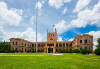 View of Palacio de los Lopez. Asuncion, Paraguay