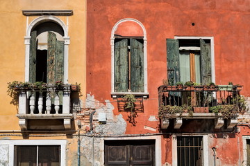 pittoreske hausfassade in venedig, italien