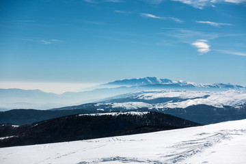 Obraz premium Snowy slopes in 3-5 Pigadia ski center, Naoussa, Greece
