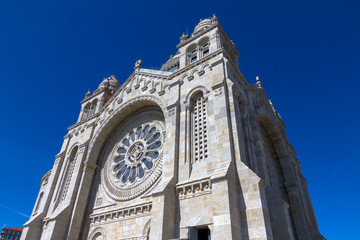 Fototapeta na wymiar Chiesa di Santa Luzìa, Portogallo