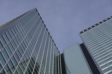 Fototapeta na wymiar Skyscraper architecture violet sky