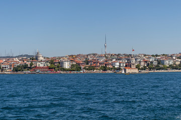 Fototapeta na wymiar Amazing panorama from Bosporus to city of Istanbul