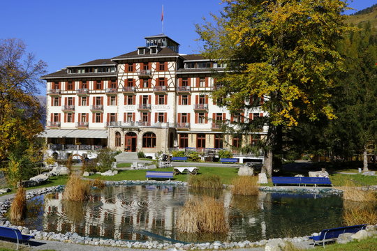 Historisches Kurhaus Berg&uuml;n, erbaut 1906