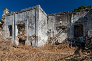 Verfallenes, griechisches Wohnhaus auf Rhodos