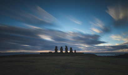 Isla de Pascua Easter Island Moai Statues Polynesia Chile