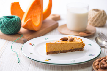 appetizing pumpkin cheesecake