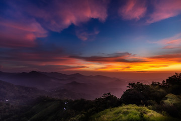 Sonnenuntergang irgendwo in Kolumbien, Minca