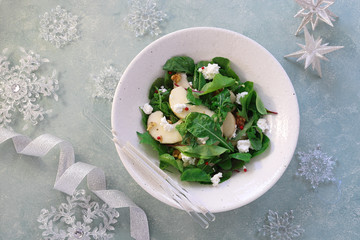 Pear salad with arugula, babyleaves ,cottage cheese, and walnut