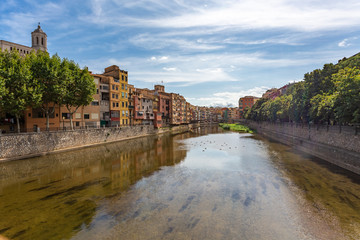 Fototapeta na wymiar Girona cityscape