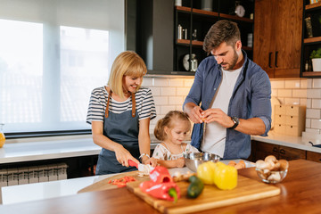 Learning how to cook with parents