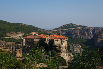 Fototapeta na wymiar a magnificent daytime trip through the Kalambaka mountains to the Meteora monastery complex with beautiful views from different points and rocks. Thessaly, Greece