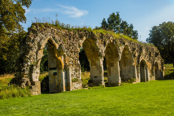Fototapeta na wymiar ruined hailes abbey cotswolds gloucestershire england uk