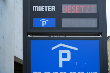 Parkhausangaben, Z&uuml;rich, Schweiz