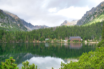 Fototapeta premium Autumn in the High Tatras in Slovakia