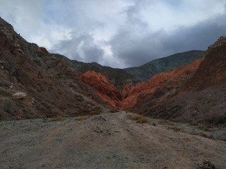 Camino de los colorados - cerros de colores en purmamarca