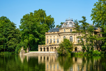 Fototapeta na wymiar Schloss Monrepos, Ludwigsburg, Baden-Württemberg, Deutschland 