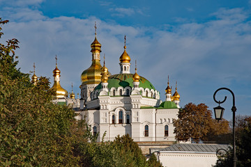Fototapeta na wymiar Das Kloster Kyevo Pecherska Lavra in Kiew in der Ukraine 