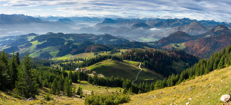 Wanderung auf den Spitzstein nähr Aschau / Sachrang mit Panoramablick Richtung Österreich, Inntal