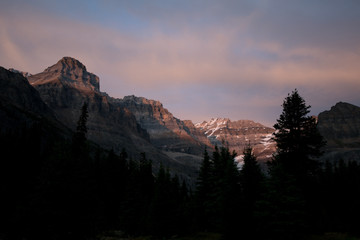 Fototapeta premium Beautiful lake O'hara in Yoho national park, Canada
