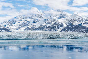Fototapeta na wymiar Hubbard Glacier views