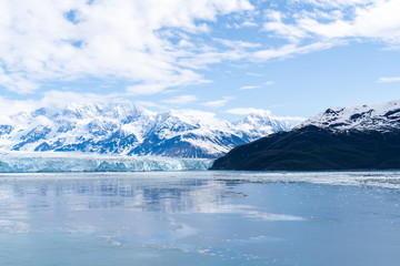 Fototapeta na wymiar Hubbard Glacier views