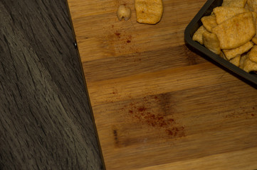 Photography of some chickpea chips with olive oil and paprika.