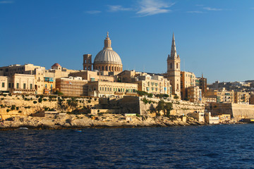 Fototapeta na wymiar Historic La Valletta from the sea