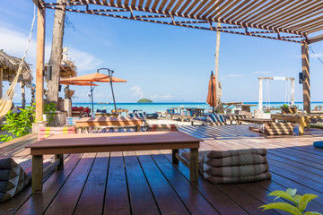 Fototapeta premium Luxury beach bar resort at tropical island