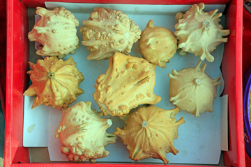 shape of the gourd is very strange