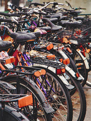 Obraz premium Das Fahrrad als sauberes Verkehrsmittel in der Stadt prima für unsere Umweld und den Klimaschutz