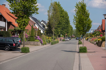 Fototapeta na wymiar Strasse einer deutschen Kleinstadt