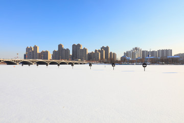 Fototapeta premium Urban bridges in snow