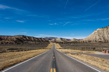 Straight high way in Utah
